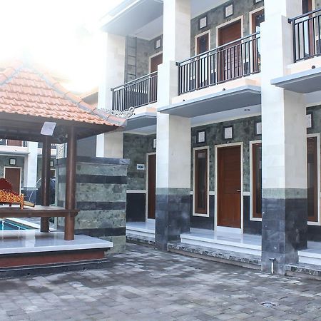Santhi Graha Kuta Hotel Kuta Lombok Exterior foto