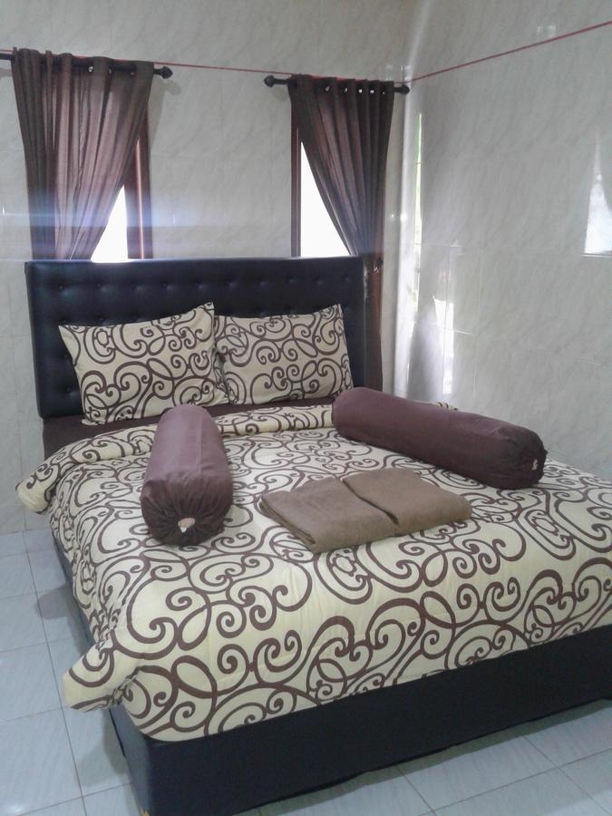 Santhi Graha Kuta Hotel Kuta Lombok Exterior foto