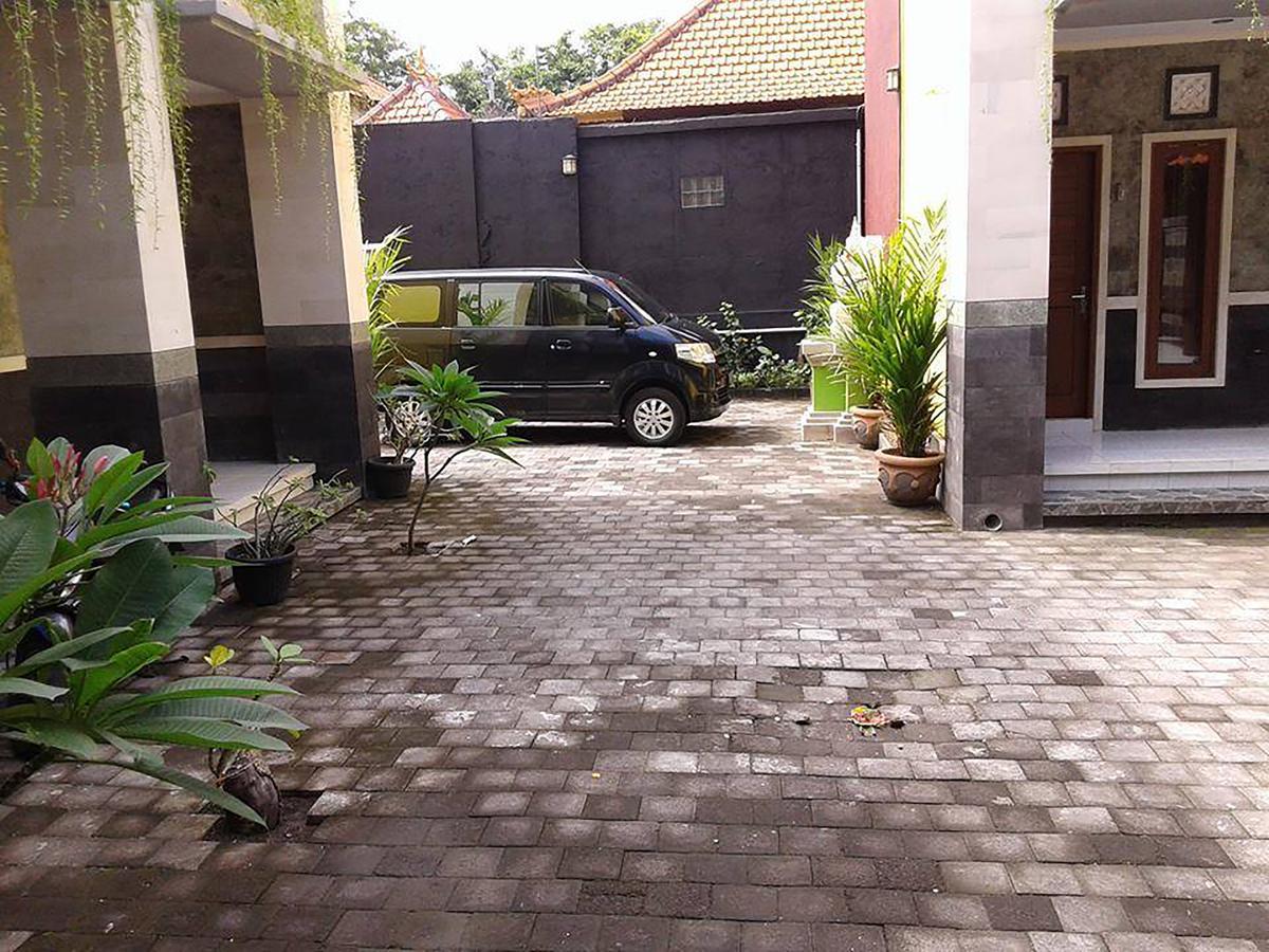 Santhi Graha Kuta Hotel Kuta Lombok Exterior foto